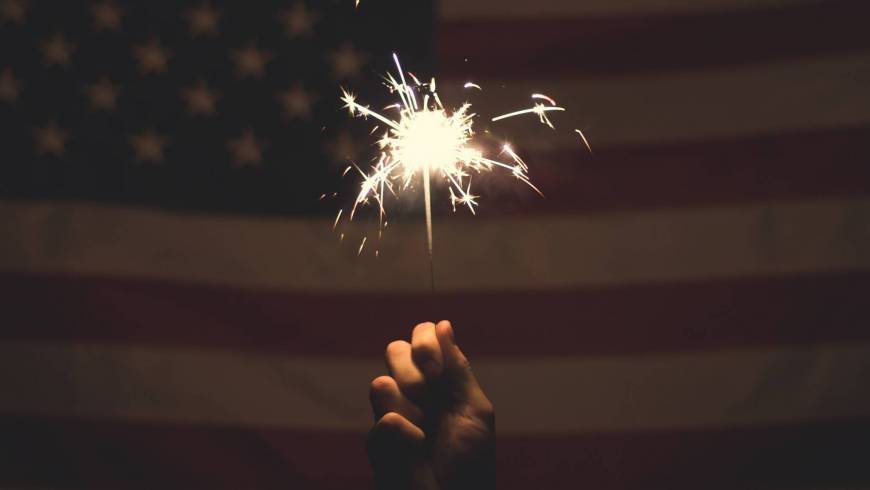 5 Ways to Throw a 4th of July Blast on a Budget 
